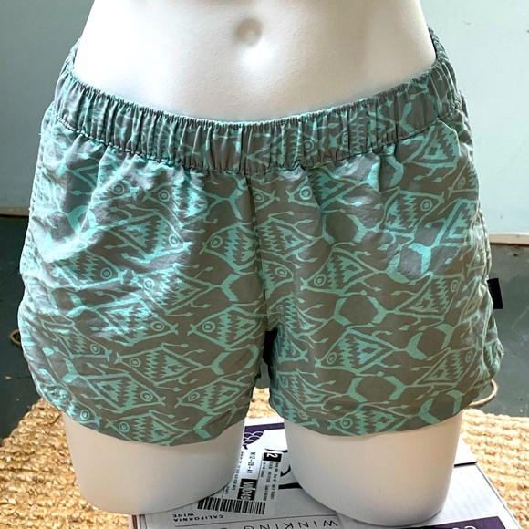 Patagonia Fish Shorts size S Small - Picture 1 of 4
